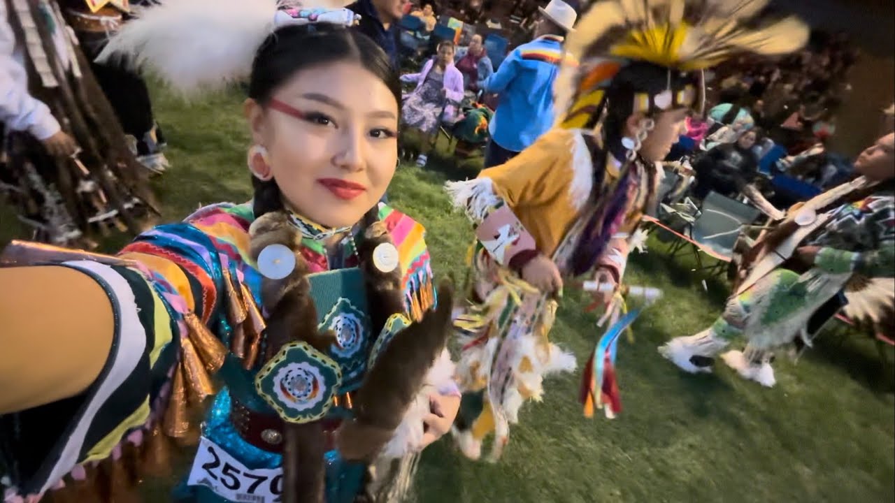 Kamloopa Powwow Vlog +Jonathans grass special
