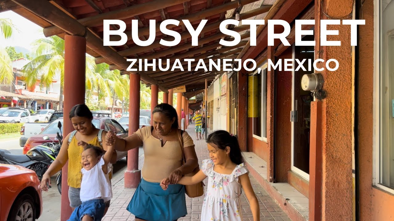Stroll up and down Avenida Jose Maria Morelos Y Pav&oacute;n in Zihuatanejo, M&eacute;xico on a 4k walking tour!