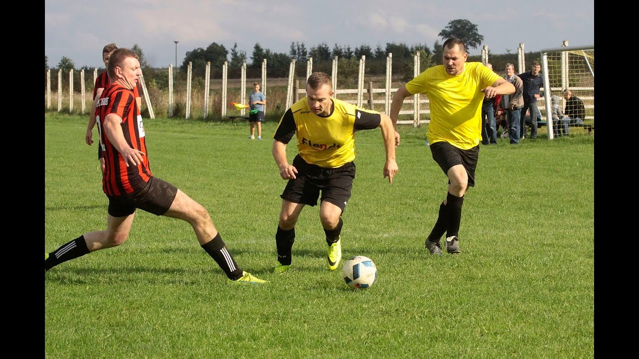 Puma Darzlubie - Huragan Smolno 4:2 | Piłkarski Serwis Powiatu Puckiego