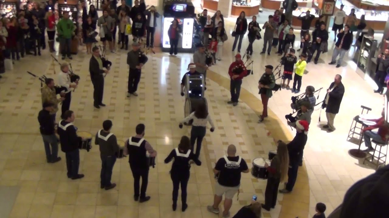 Bagpipe Holiday Flash Mob 2014