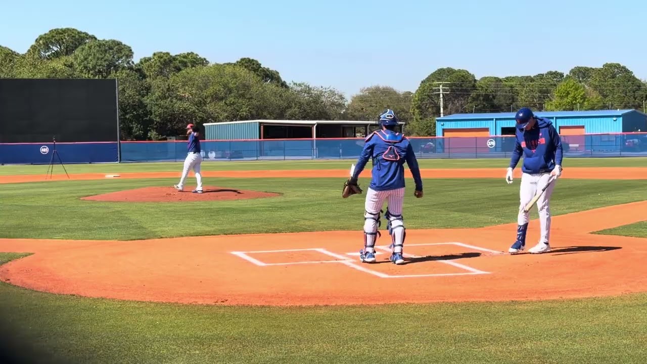 Craig Kimbrel vs. Brett Baty in live BP at Mets camp