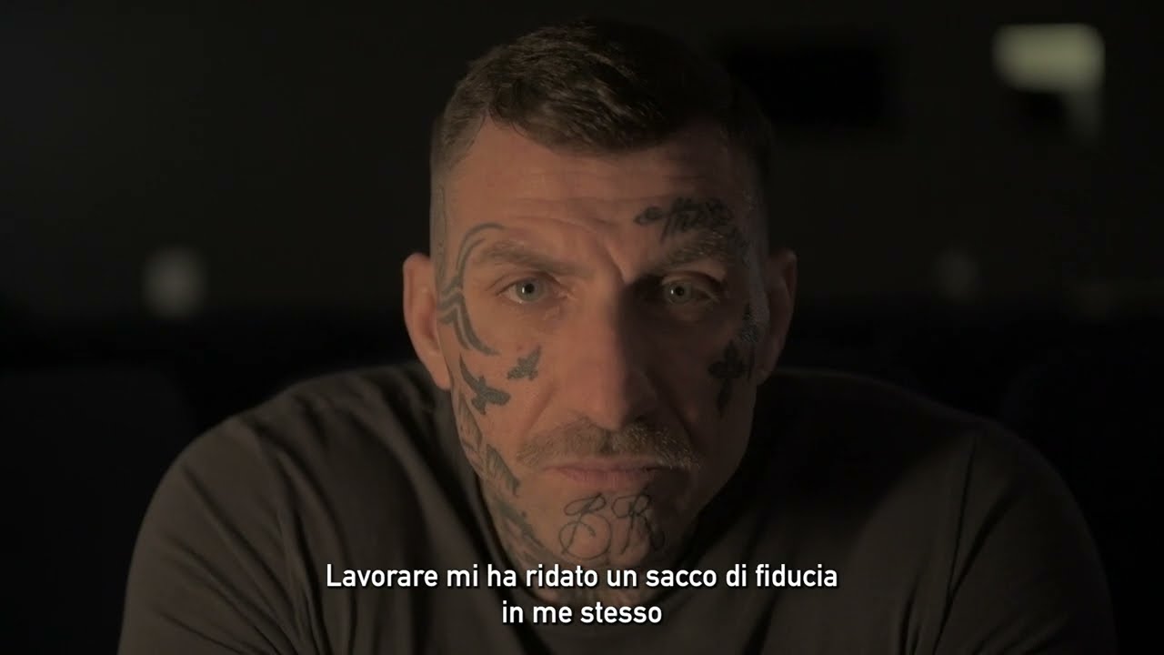 La dignità dentro