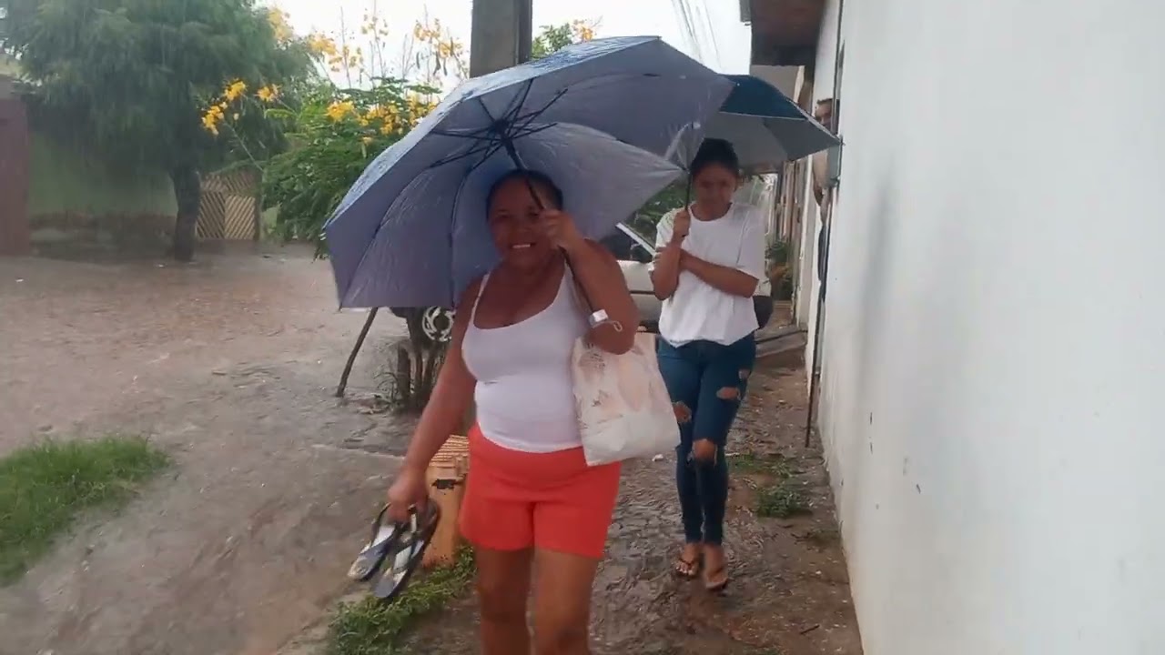 Pense num rojão de chuva pesada
