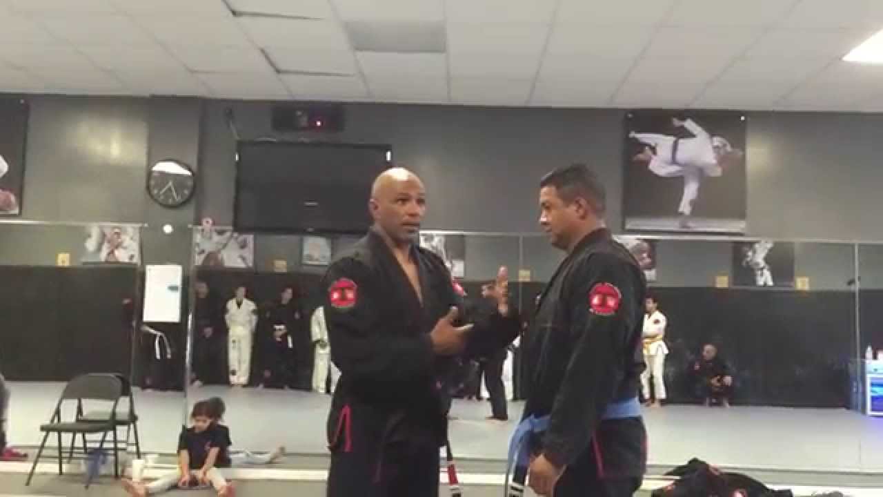 Surprise Punch Defense Street Combatives