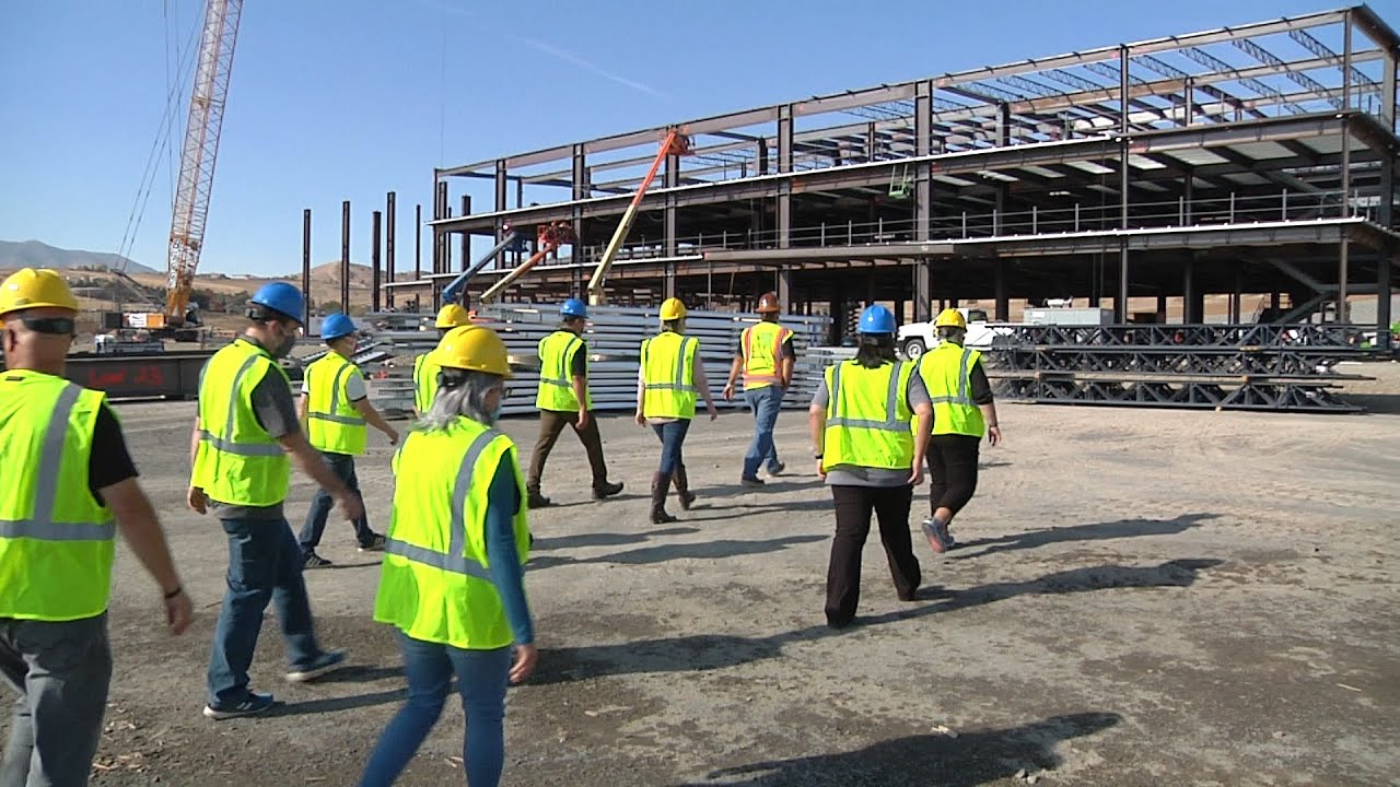 Teachers Visit the New Hug High School