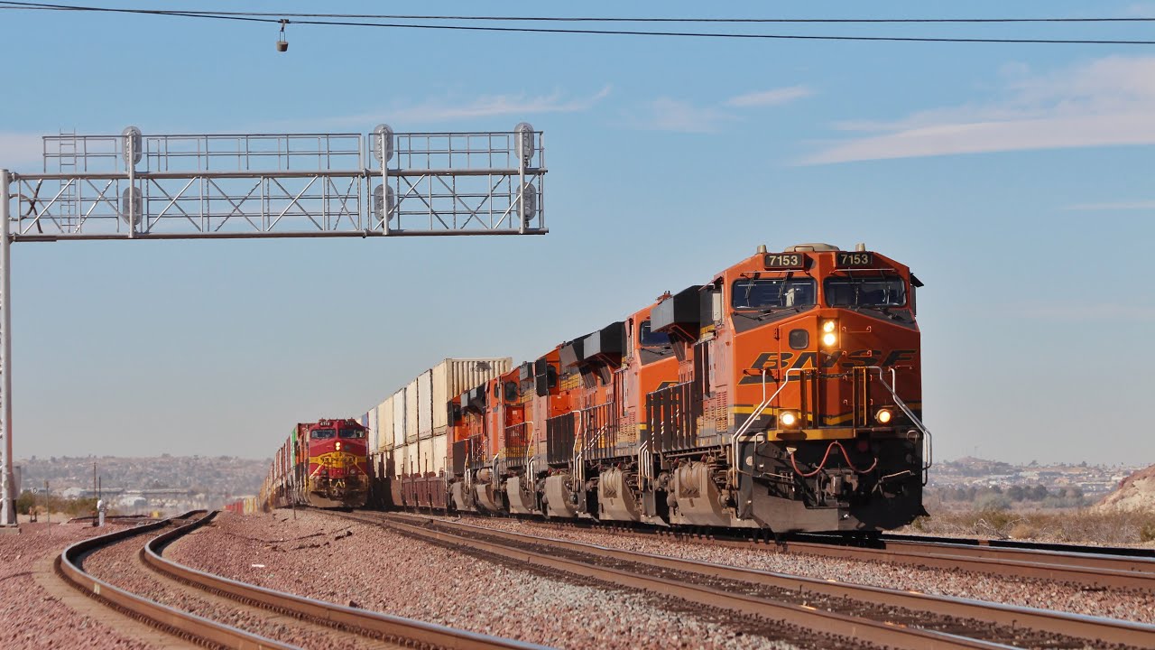 BNSF And UP freight trains in the Southern California desert!!