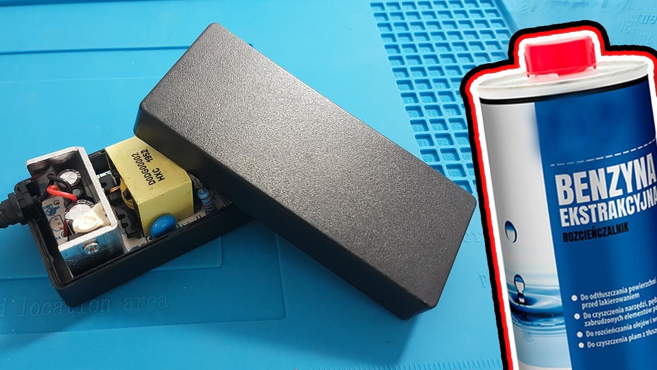 Jak otworzyć rozebrać ładowarkę do laptopa za pomocą BENZYNY EKSTRAKCYJNEJ DIY Poradnik sposób