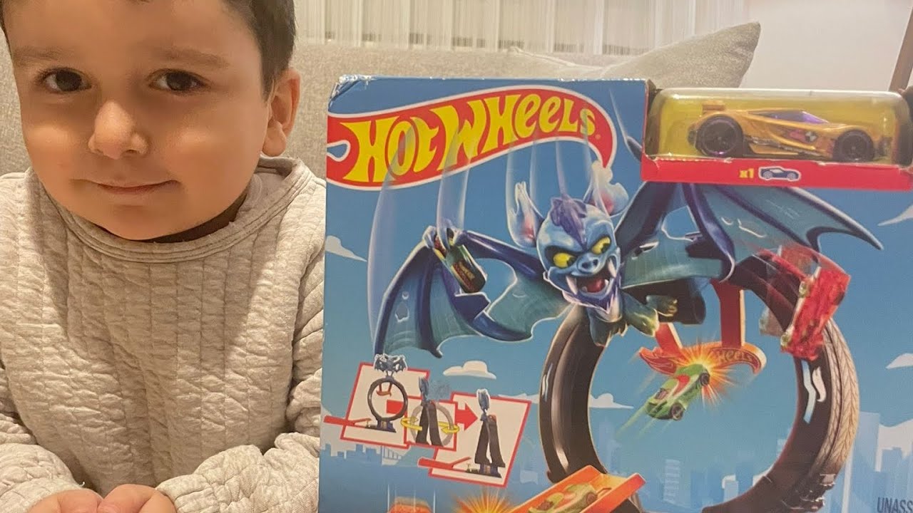 HOT WHEELS BAT LOOP ATTACK (YARASA DÖNGÜ SALDIRISI) CİHANGİRLE YENİ KUTU AÇILIMI YAPTIK, BEĞENDİK🥳