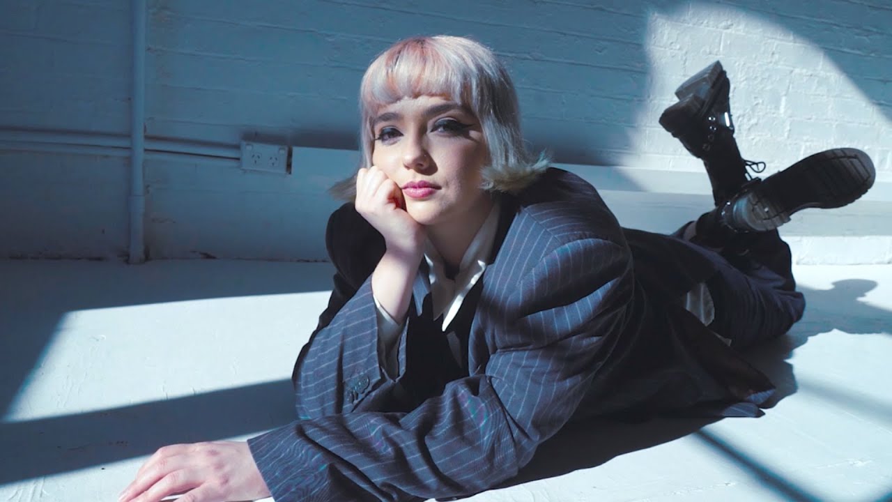 merci, mercy - Angel (Official Visualiser)