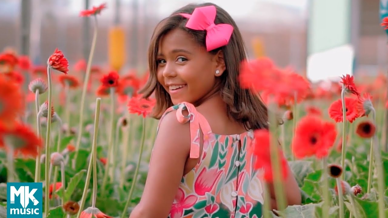 Sophia Vitória - 🌻 Preciosa Graça (Clipe Oficial MK Music)
