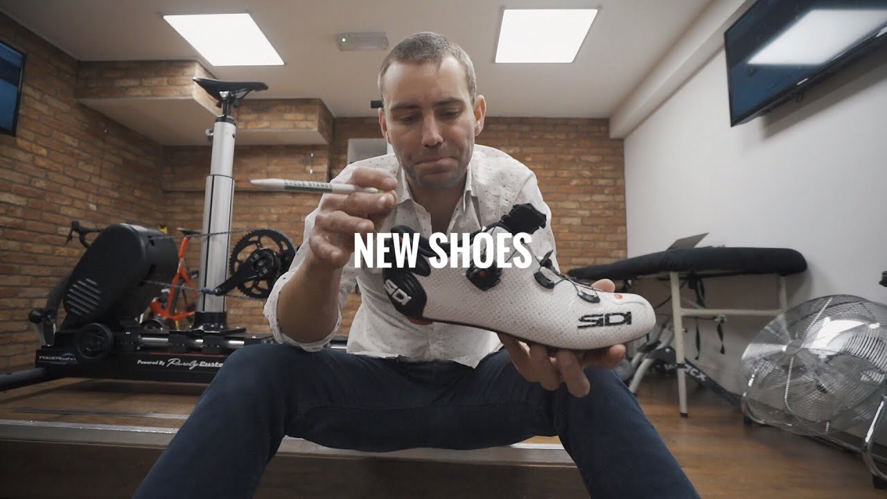 Shoe fitting with James