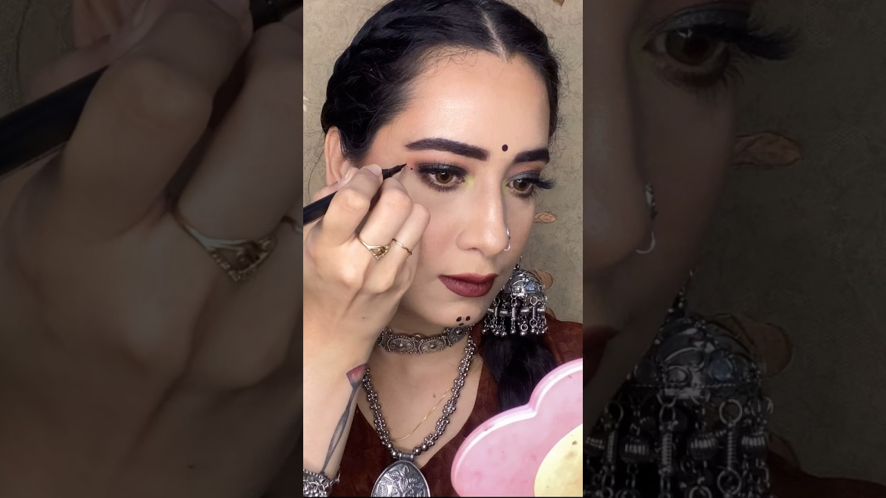 8Lakh views #Gujrati #Makeup #look #trending #shortvideo #watchtillend #garba #dandiya #navratri