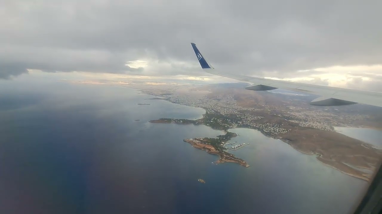 Professional landing in Athens with Aegean airlines