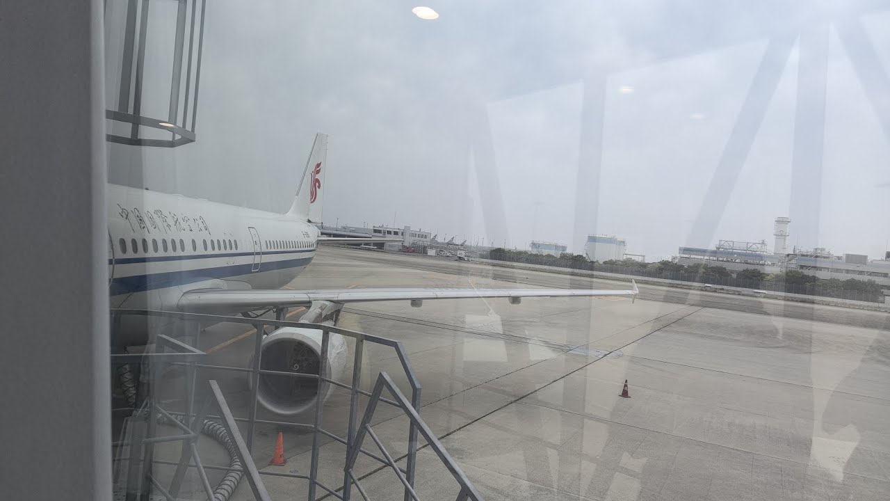 Osaka - Beijing Air china CA-128 Airbus A321-200