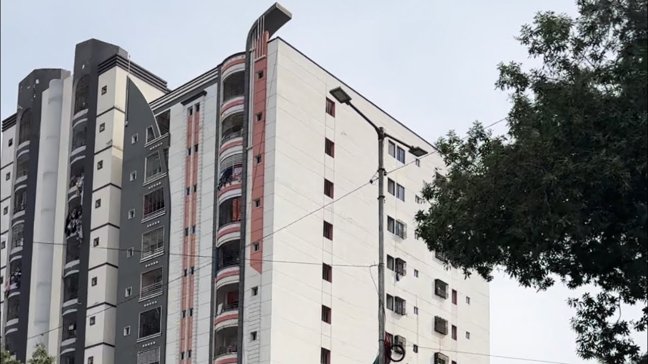 Al GHAFOOR RESIDENCIA 3 BED DD Apartment at Main Gulshan Chowrangi, Block 2 Gulshan e Iqbal Karachi