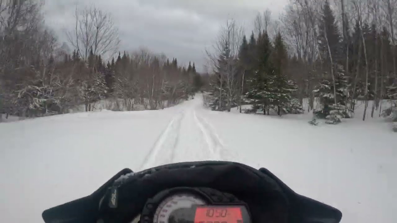 Arctic Cat M800 First Rip in Powder