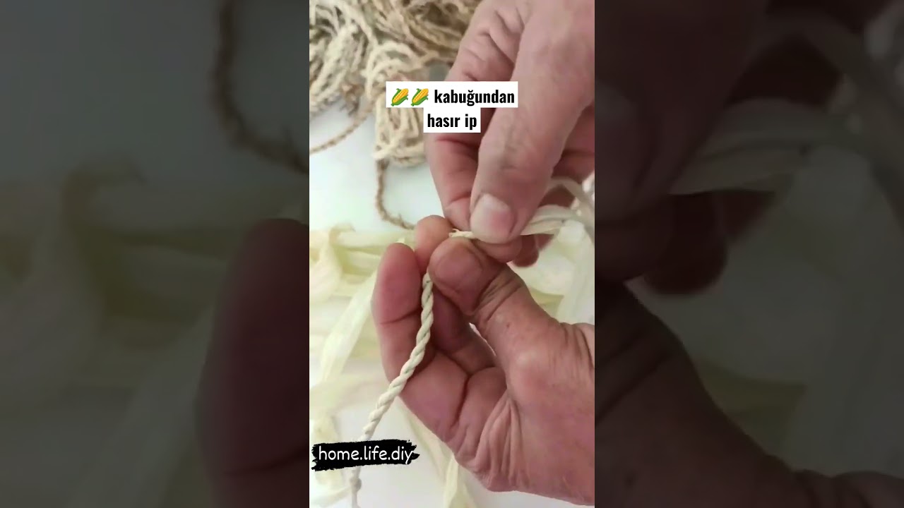 Mısır kabuklarından kendi hasır ipimizi kendimiz yapıyoruz #hasırip #hasır #hasıripb&uuml;kme#diyideas