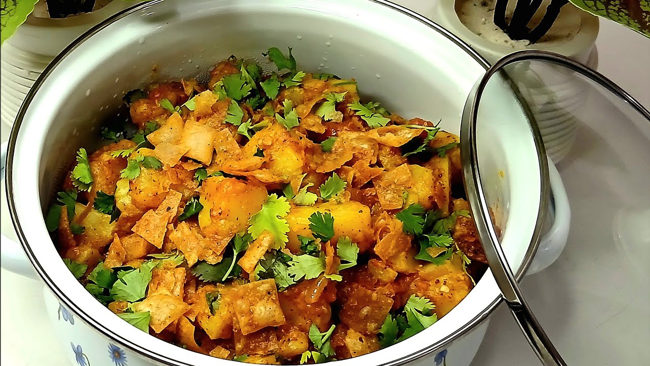 Khattay Aloo 🔥 Tangy &  Spicy Street Style Aloo Chaat Recipe By Food Flourish