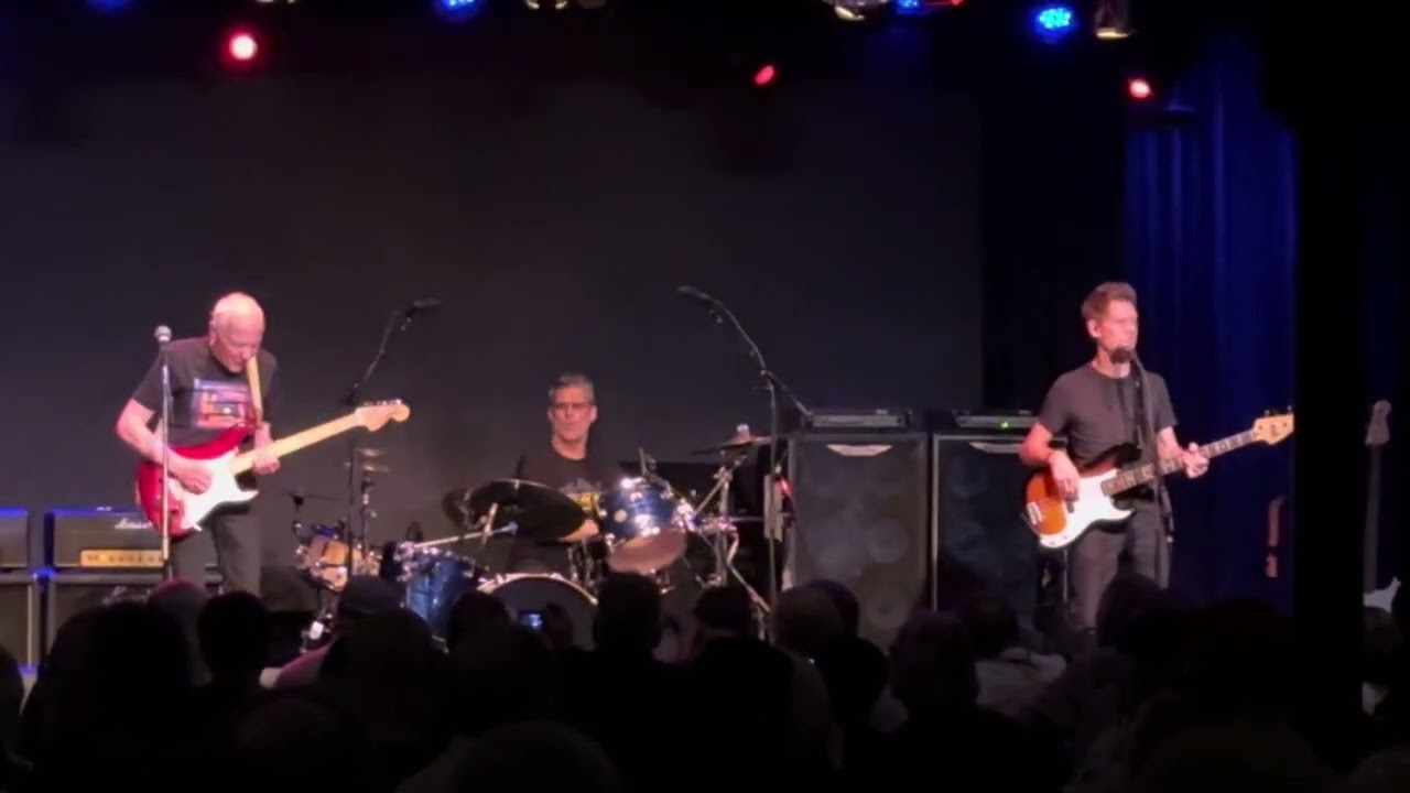Robin Trower, Little Bit of Sympathy live at the Birchmere… what an amazing show!🤘🏼🔥🤘🏼