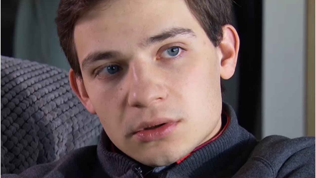 Tomek odwiedził Igora, żeby poradził mu  jak zdobyć serce Anastazji [Na Wspólnej]