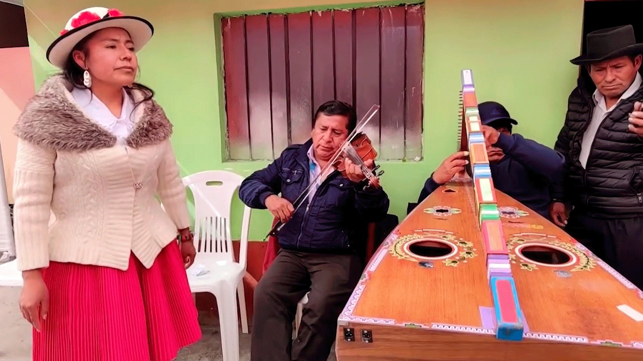 HUAYNO SENTIMENTAL ARPA & VIOLIN / LISBET ALARCON DE SAN PEDRO