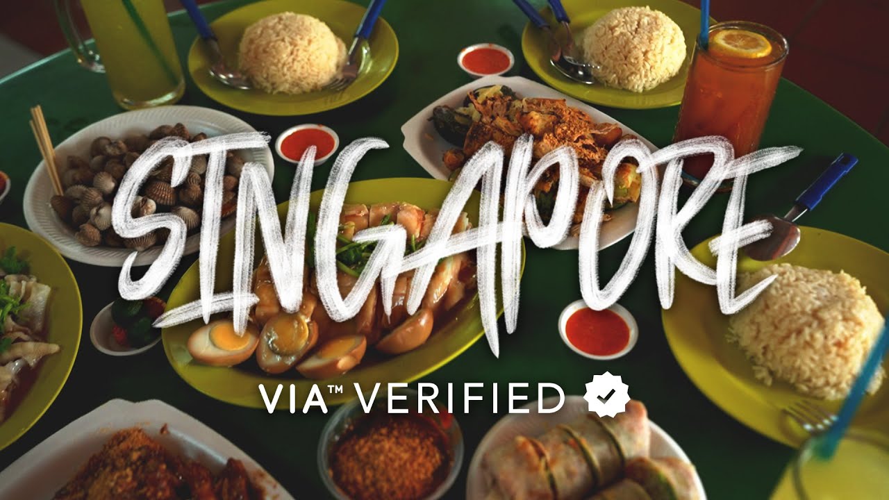 Feast on Authentic Street Food at Maxwell Food Centre | Singapore &ndash; VIA&trade; Verified✓