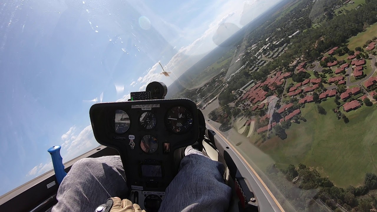 Second flight in a DG303 - landing at Camden