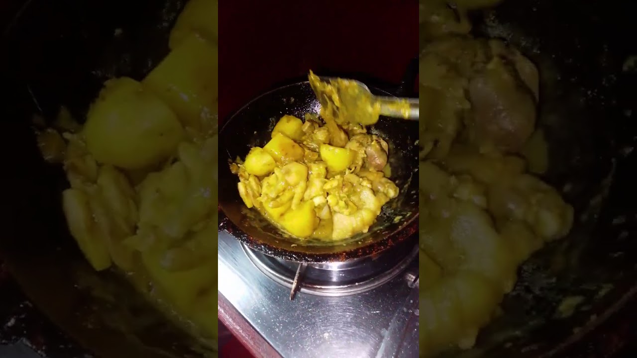 মুরগির মাংস রান্না করতেছি,
