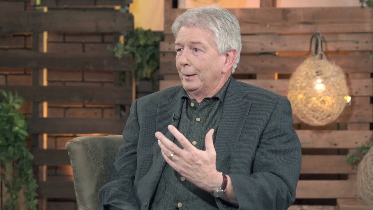Darrell Scott: School Shootings (Randy Robison / LIFE Today)