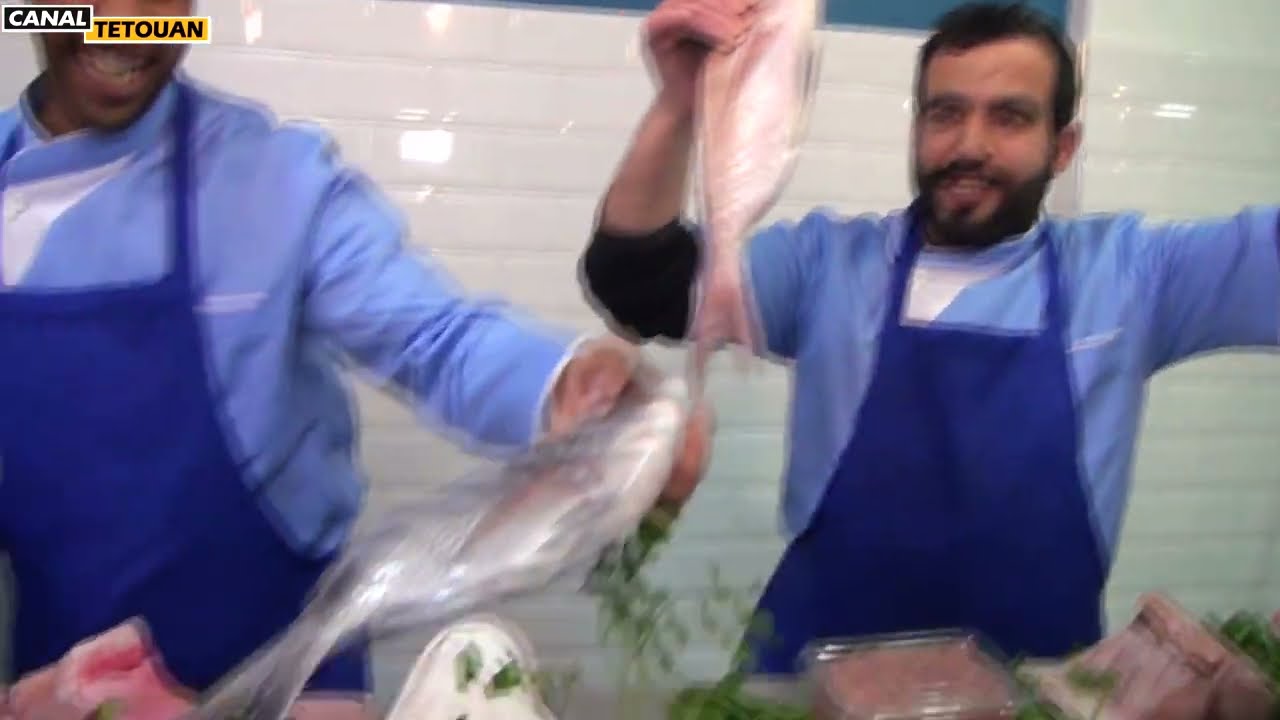أشهر بائع الأسماك الطرية في مدينة تطوان - Royal Fish