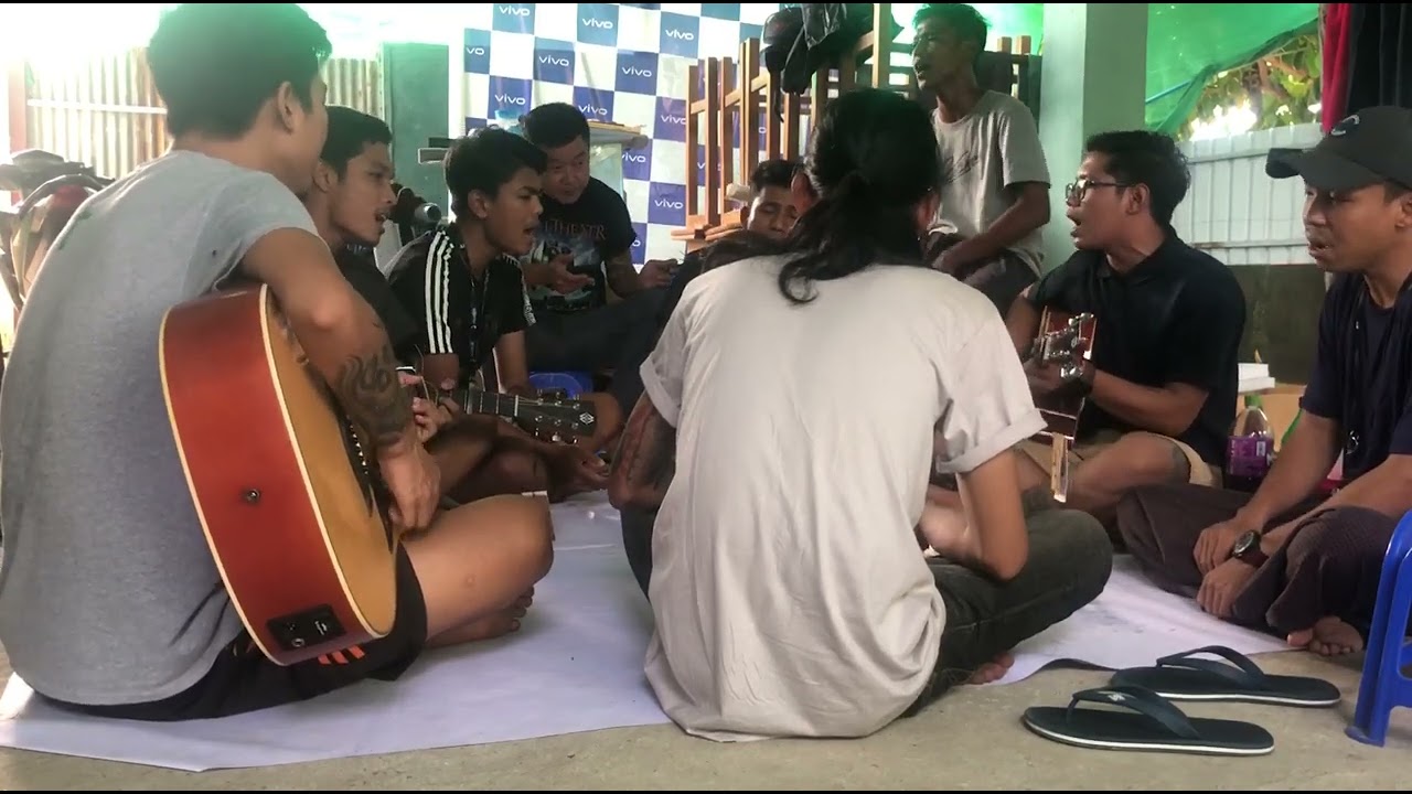 #အပြာရောင်လမ်းခွဲ #ကိုအောင်                #Cover by MDA Bawdar Group