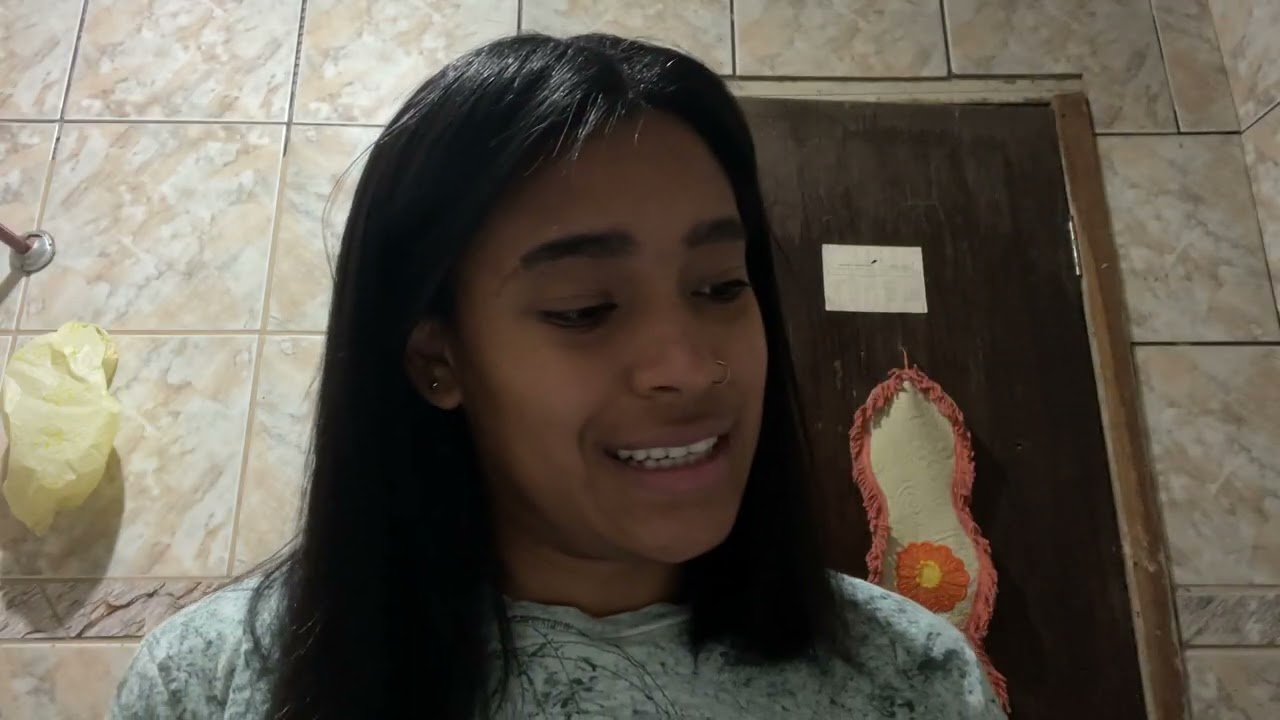 ASMR CASEIRINHO - Te mostrando meu convite de formatura 
