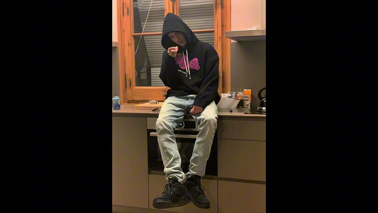 [FREE] Kizaru X Friendly thug X Alblak Type Beat - 