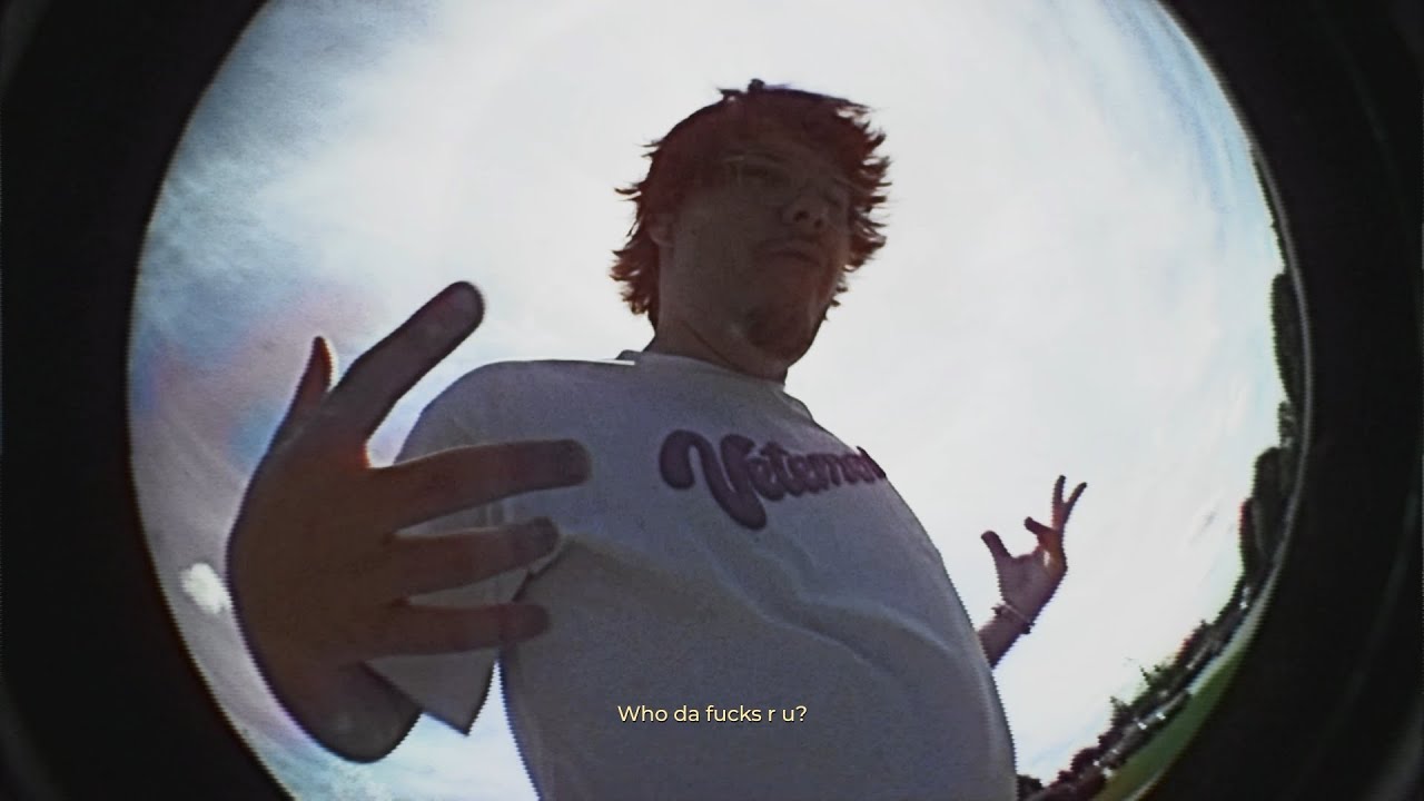 FlameBaby &ndash; Who da fuck r u? (mood video)