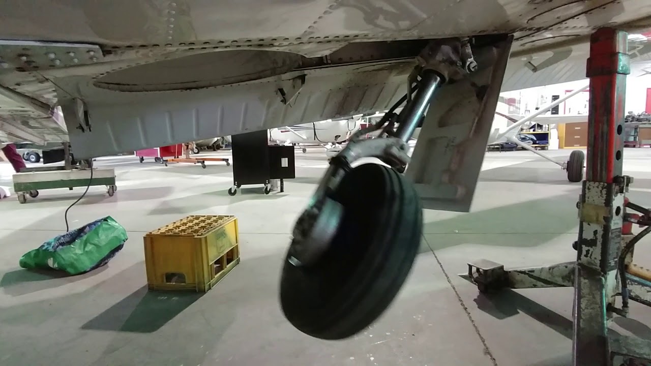 Piper PA34 Main Gear Retraction