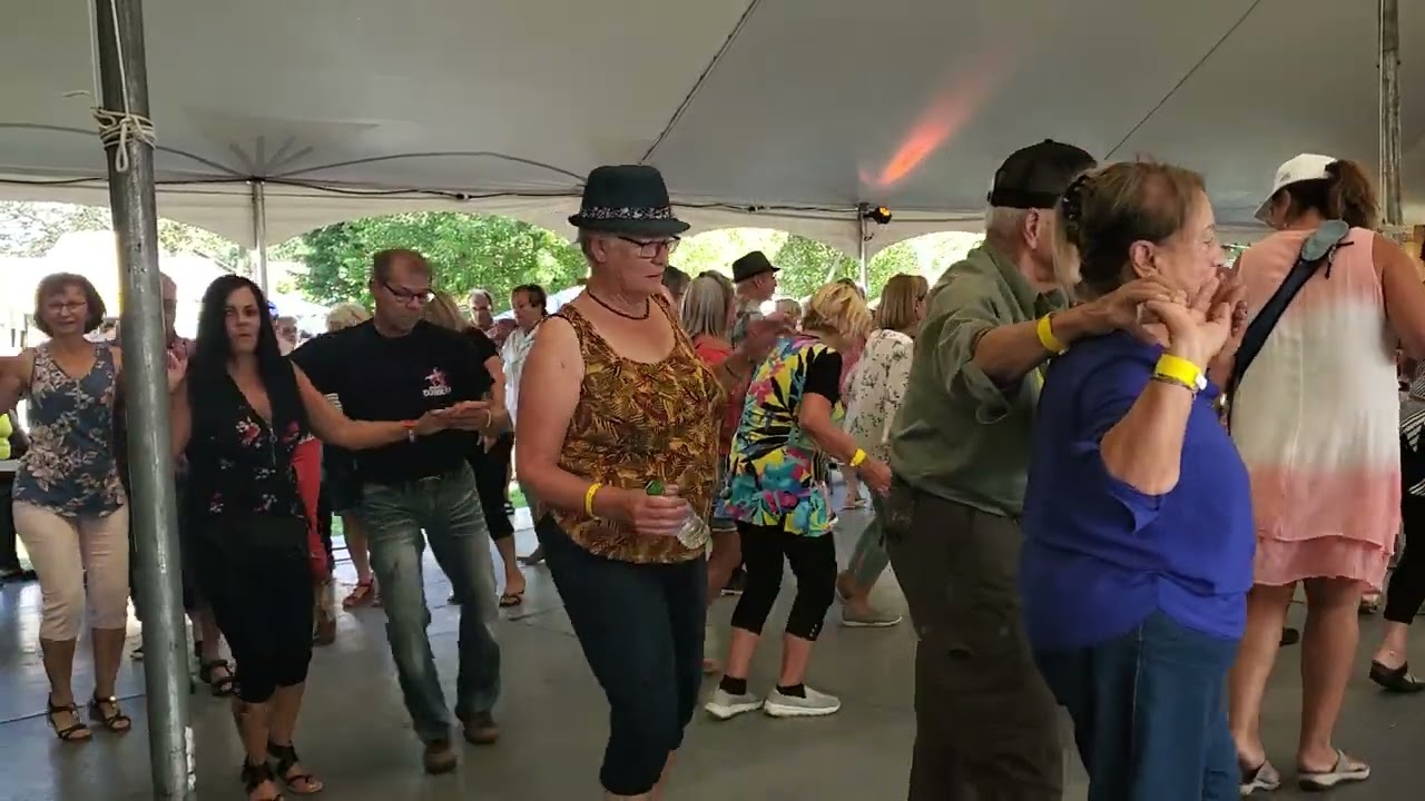 La gang à Gilles Salvas au Festival Country de Notre-Dame de Pierreville 2022