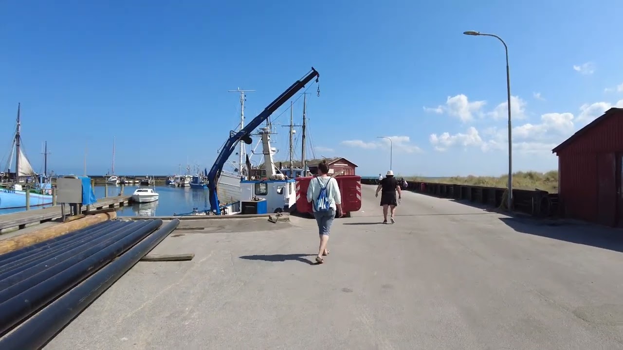 En tur på Ålbæk havn