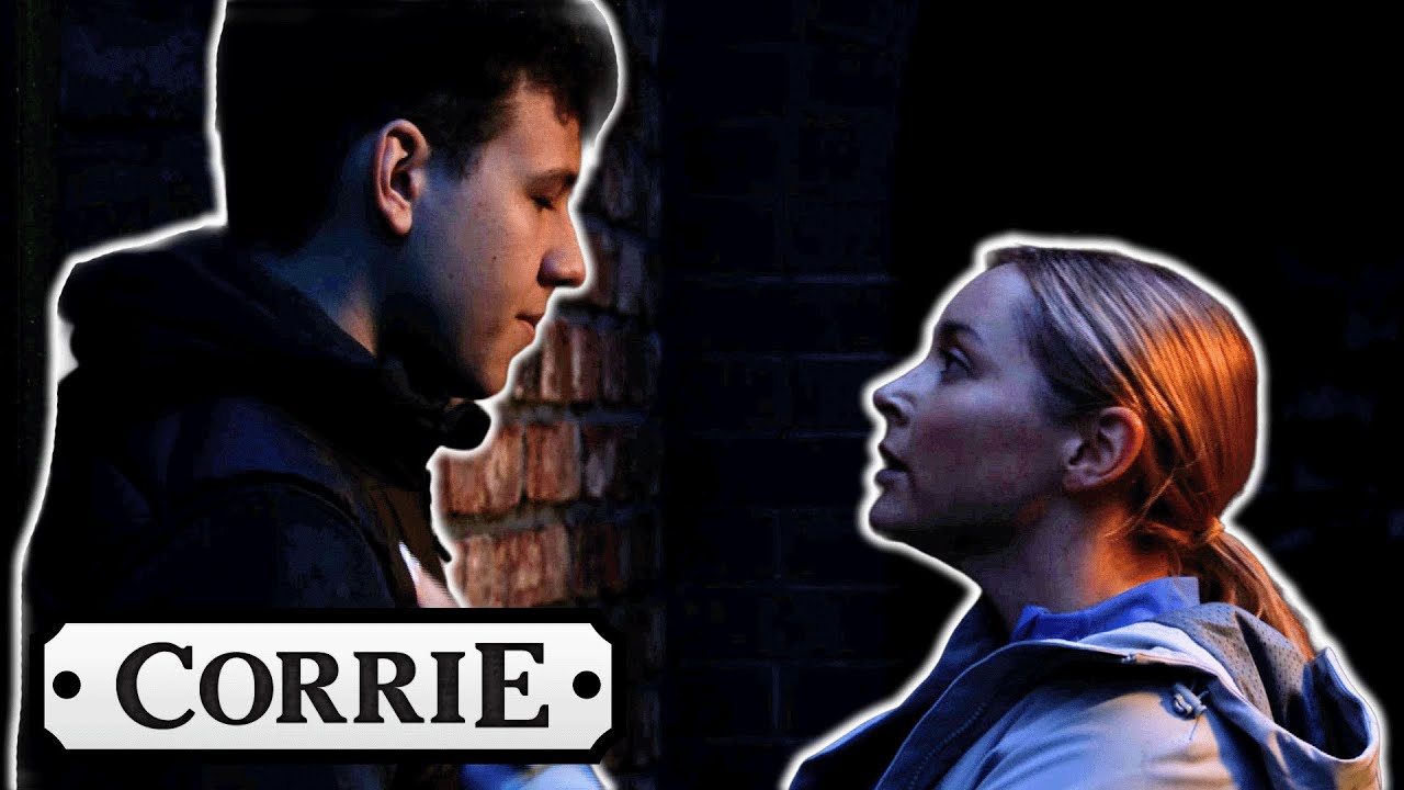 Will Has A Secret Relationship | Coronation Street