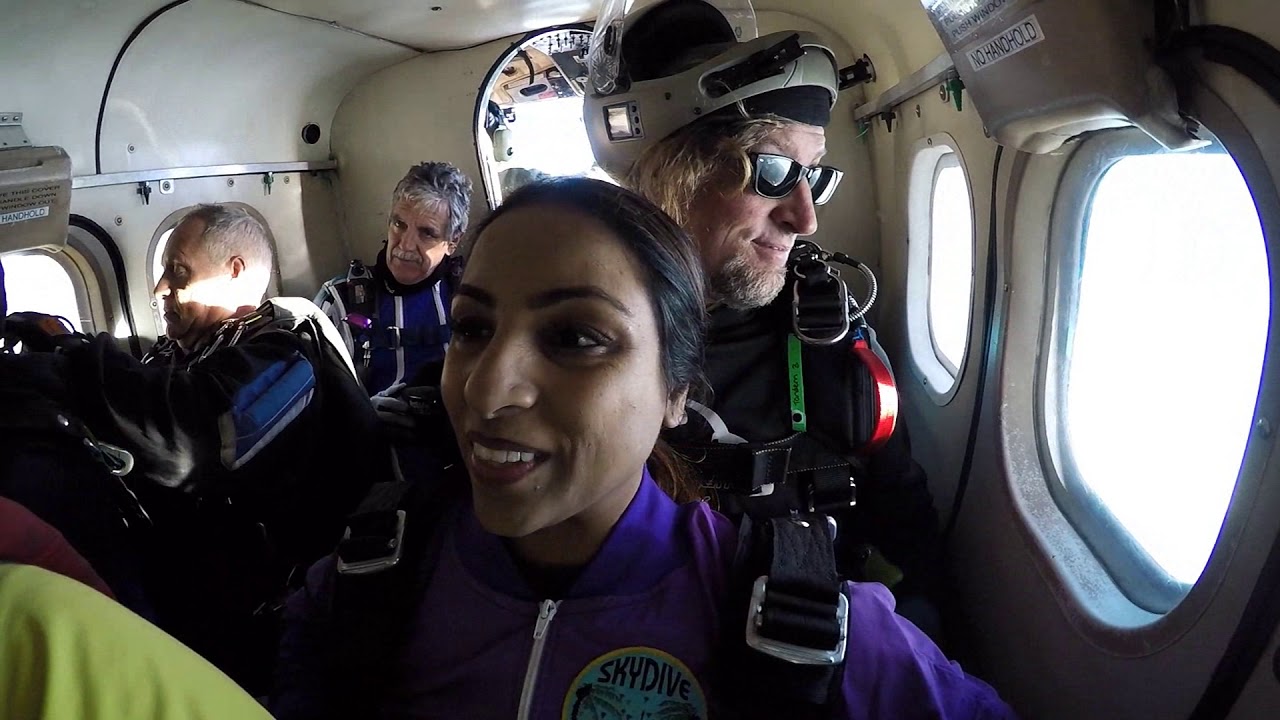 Swoopware: Skydive - Aaisha