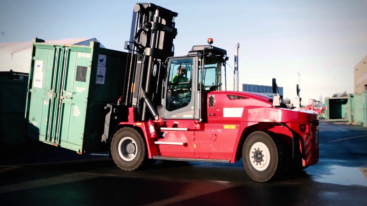 Kalmar DCG90-180 with turnable driver seat