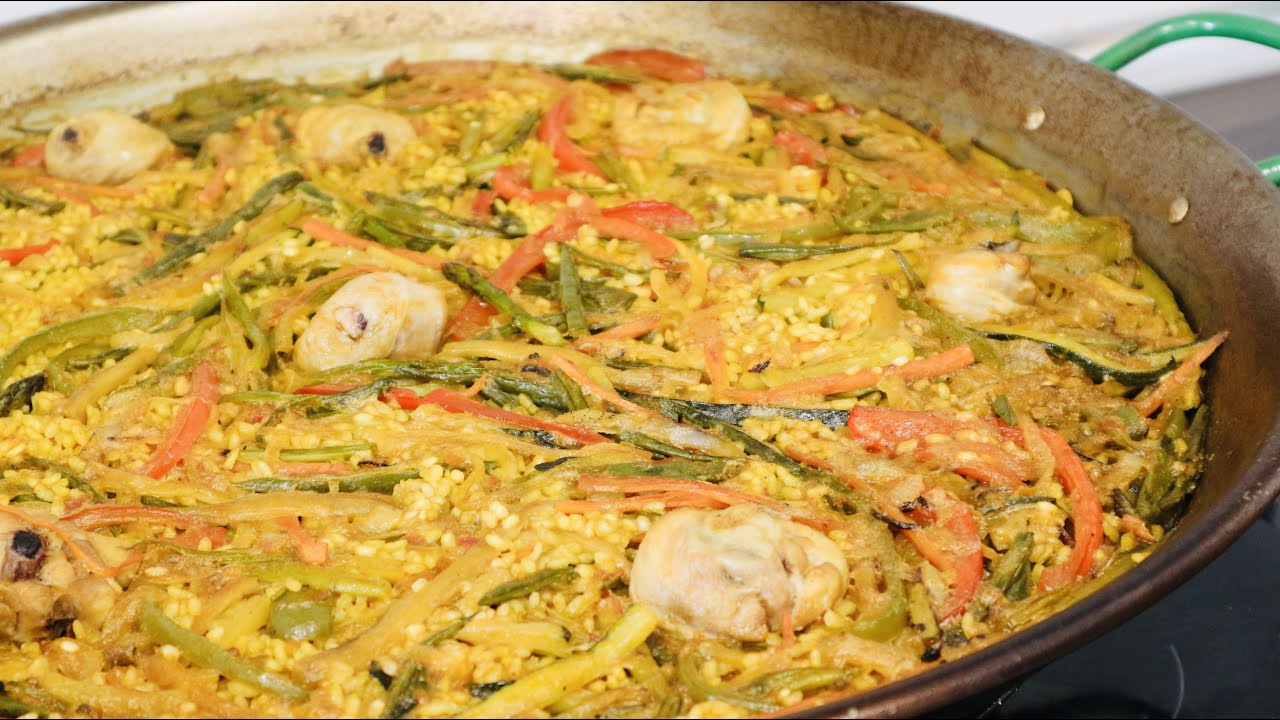 PAELLA DE VERDURAS Y POLLO RECETA SANA, FÁCIL Y DELICIOSA