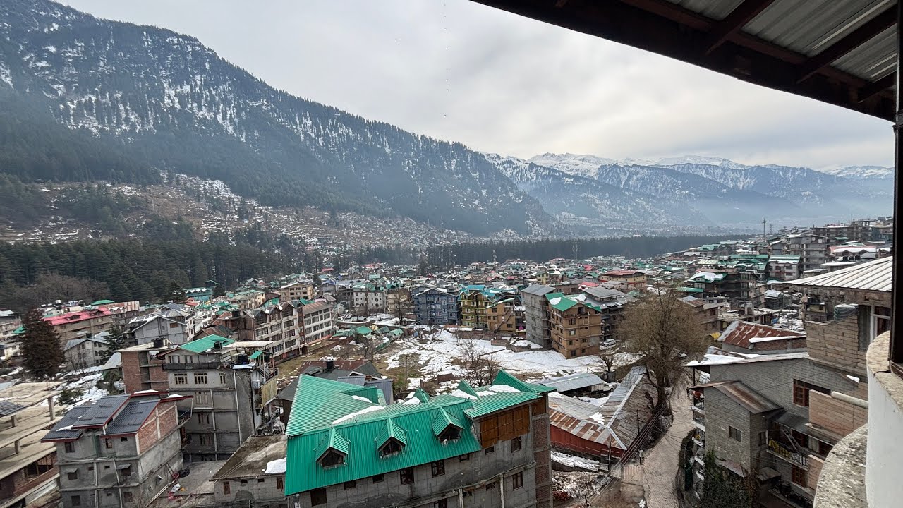 Bike pe Manali pahoch gye 🏔️🖤 #anshtanwar28 #travel #manali #bikeride 