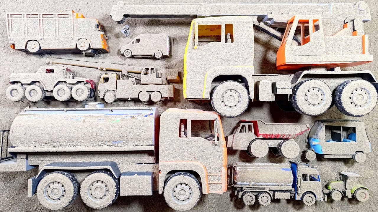 Temukan Mobil Mainan Terkubur dan Membersihkan Truk Crane Besar, Truk Tangki Besar, Truk Oleng