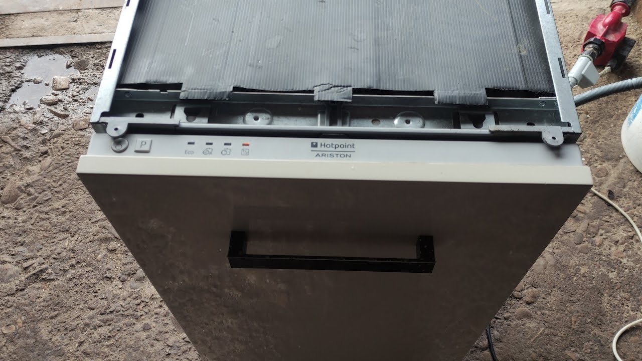 Посудомийна машина Hotpoint Ariston набирає та зливає воду.Не гріє