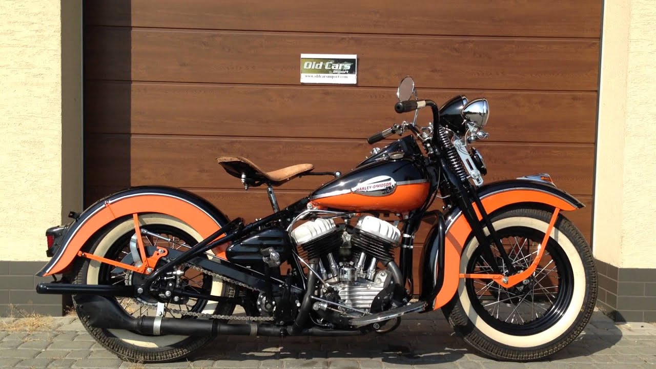 Harley Davidson WLD 1942 year - engine start