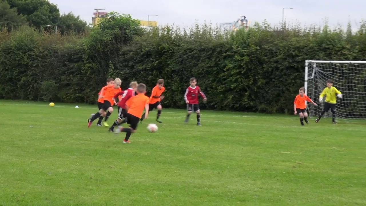 larne Youth 07`s v Springfield Star