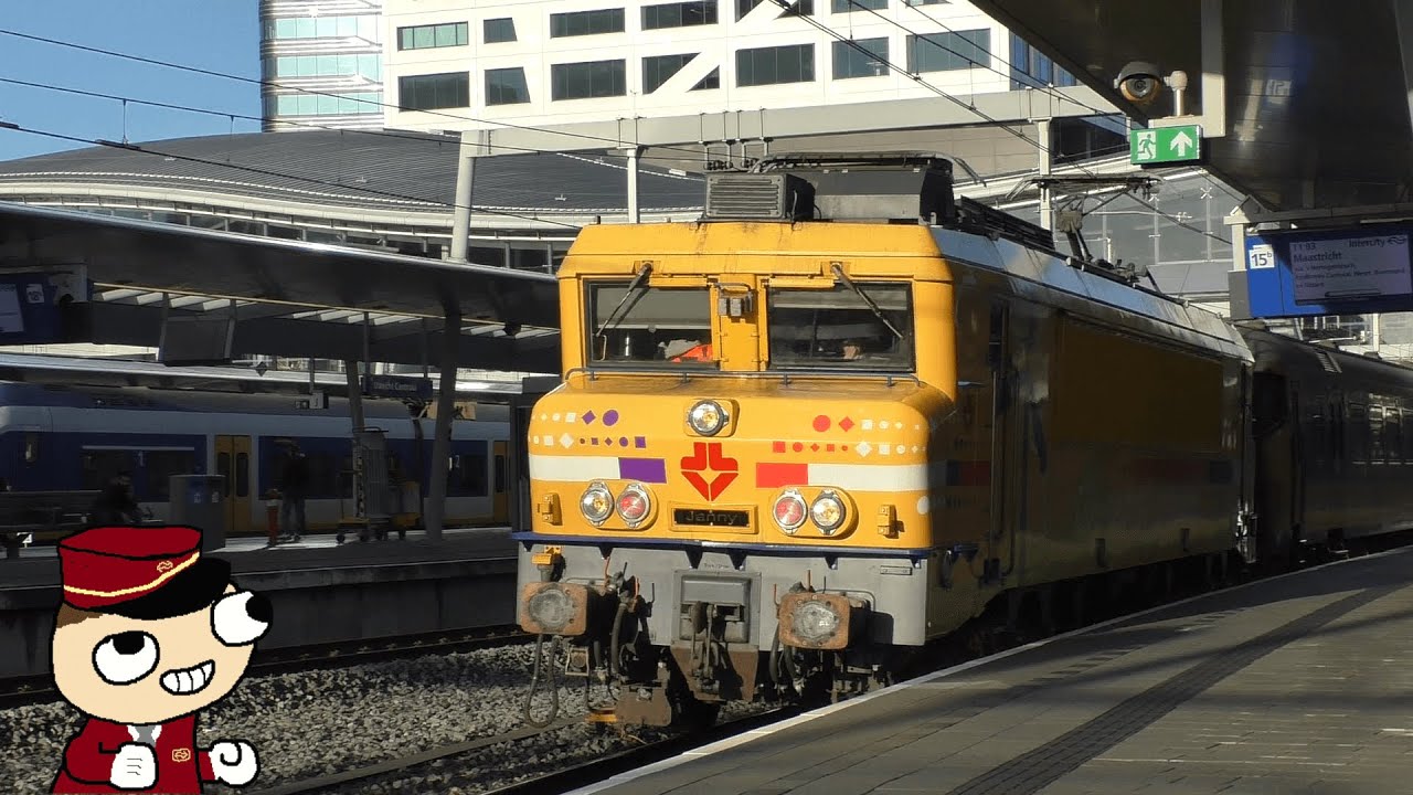 Strukton 1740 (met TOETER!) en 17 terzijde gestelde NS ICRmh rijtuigen!