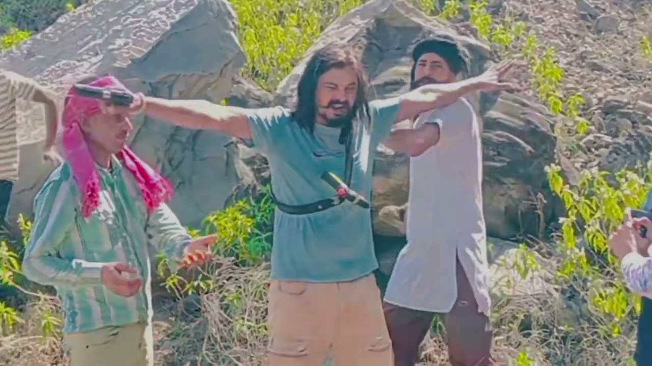 कटिया चाइना गेट फिल्म आज समझ में आई है #subscribe #comedy #funny #harekfriendkaminahotahai 