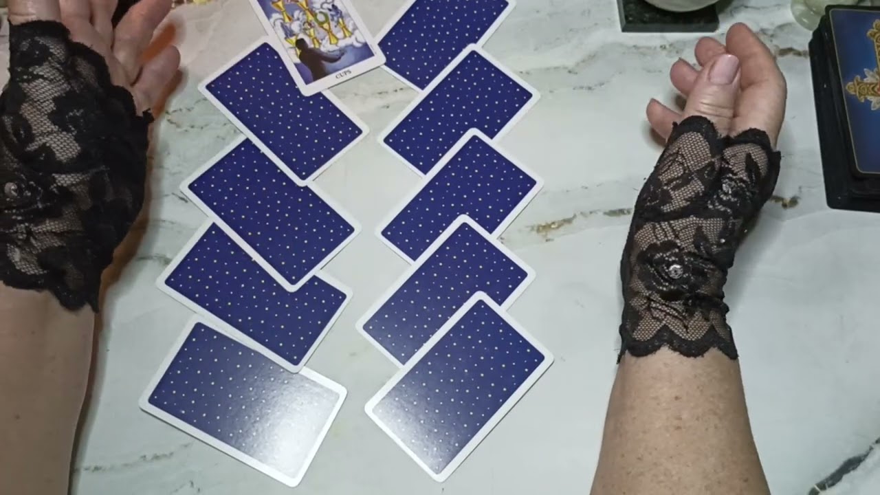 Выбор между...двумя...загадайте двоих перед просмотром!!