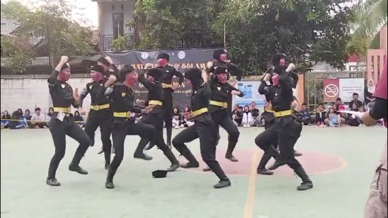 penampilan juara utama 1 Pasukan Avatar SMP negeri 15 bogor tim C di lpbb vijayattora